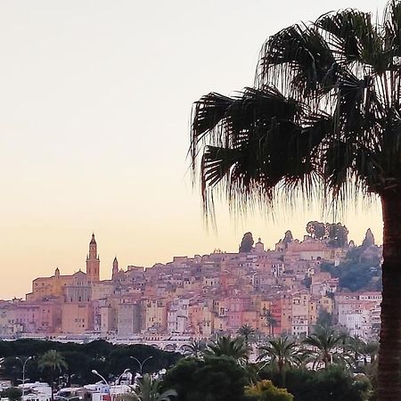 Menton Bord De Mer Studio Calme Avec Balcon, Ascenseur, Climatisation, Ideal Location Quiet Near Sea, Balcony, Elevator, Ac Екстериор снимка